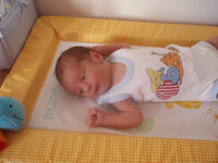 edo leptos kai mikros.jpg